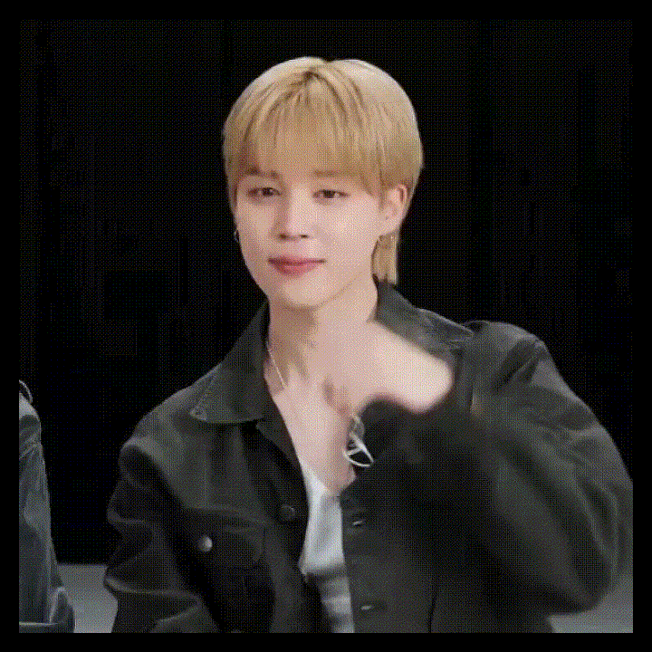 A moment captured by a fan of Ha Jimin