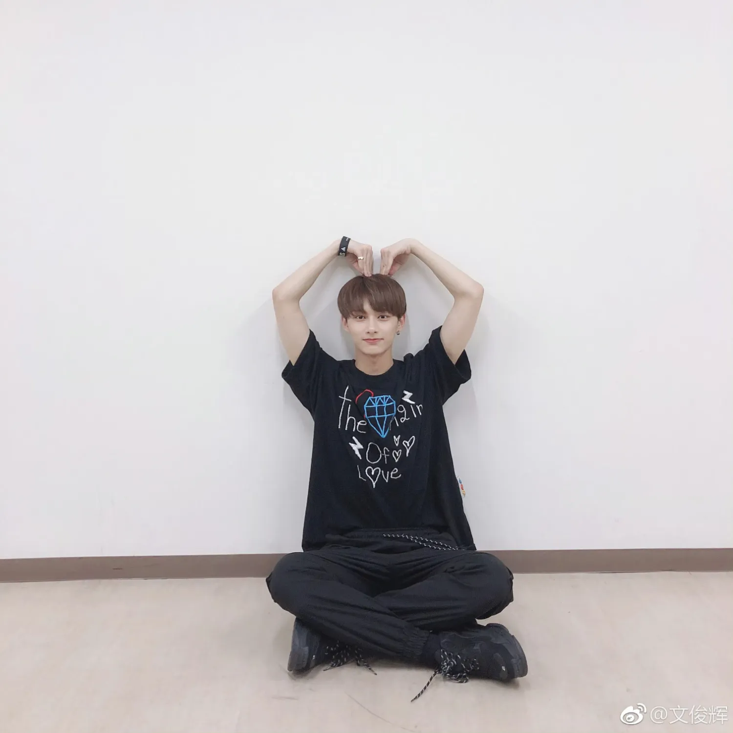 Recent activity shot of Wen Junhui