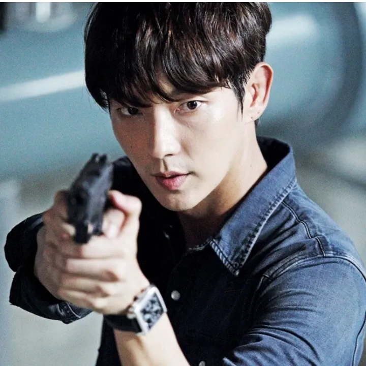 이준기 최근 활동샷