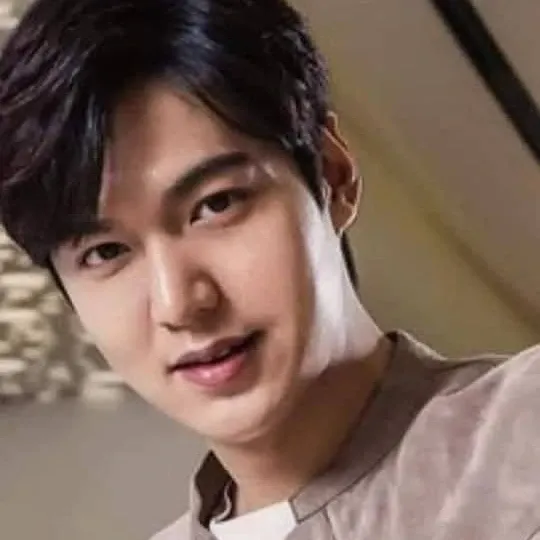 Behind-the-scenes cut of Lee Minho