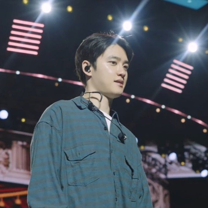 粉絲拍下的都暻秀 (D.O.)瞬間