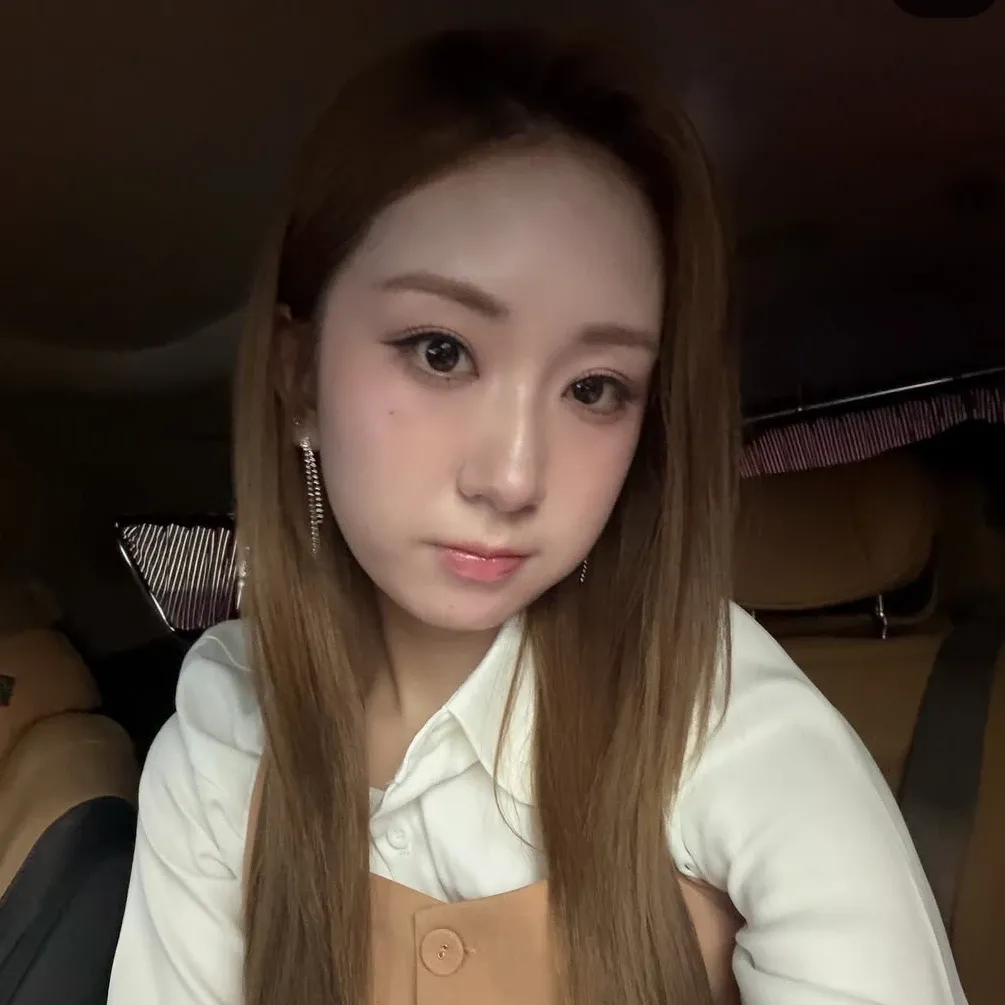 Cuplikan di balik layar dari Jeon Yujin
