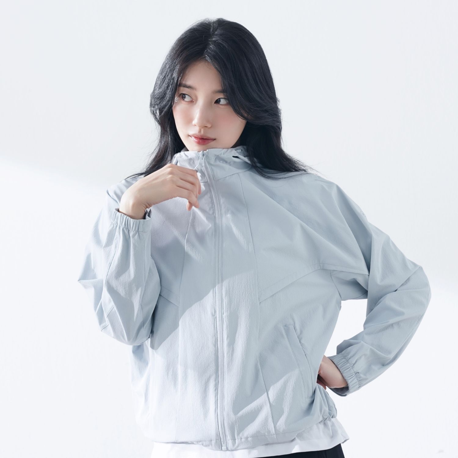 ペ・スジの最近の活動ショット