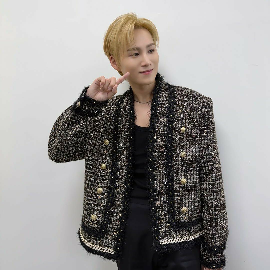 김희재의 비하인드 컷