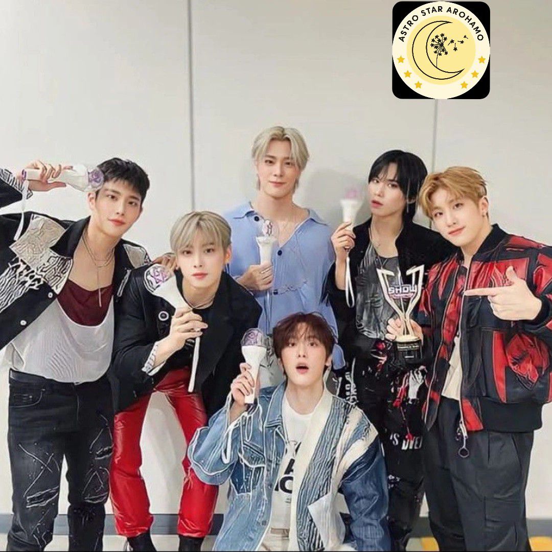 Recent activity shot of Cha Eunwoo