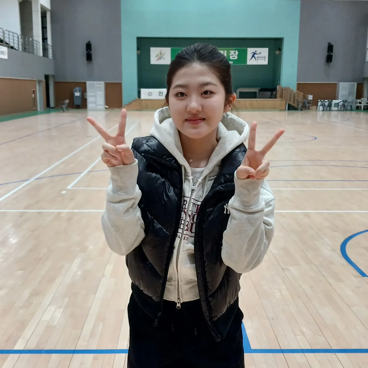 Latest photo of Yoon Yoonseo