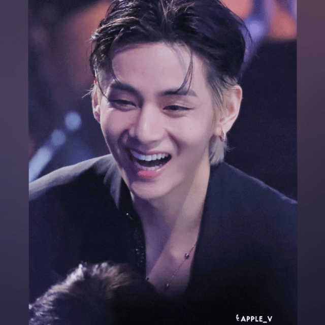 A moment captured by a fan of Kim Taehyung (V)