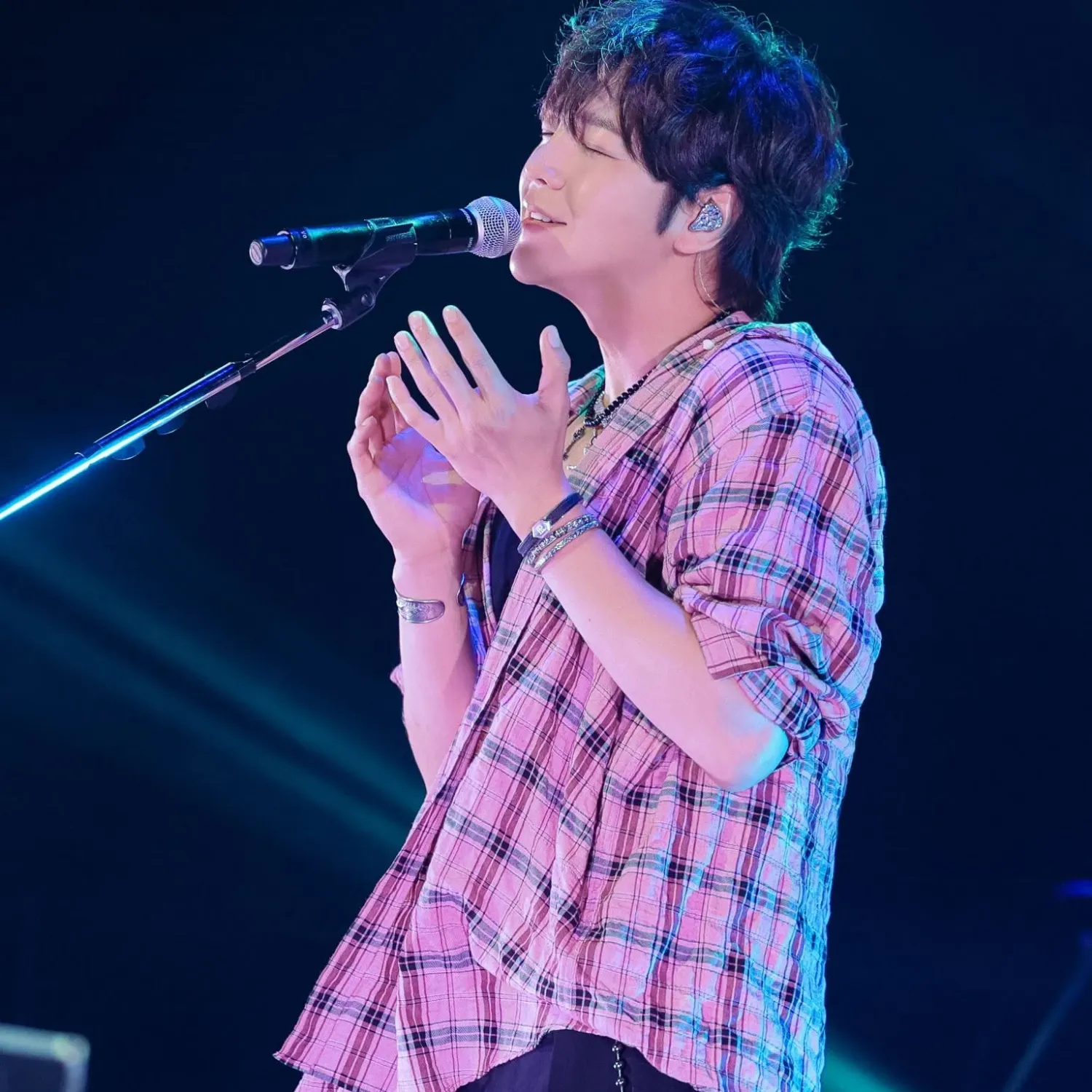 A moment captured by a fan of Jang Geunsuk