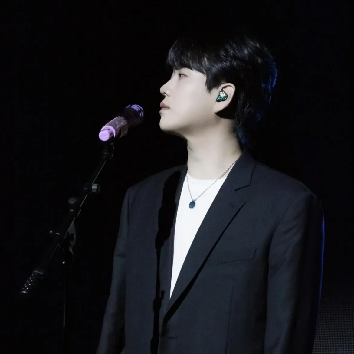 Latest photo of Hwang Youngwoong