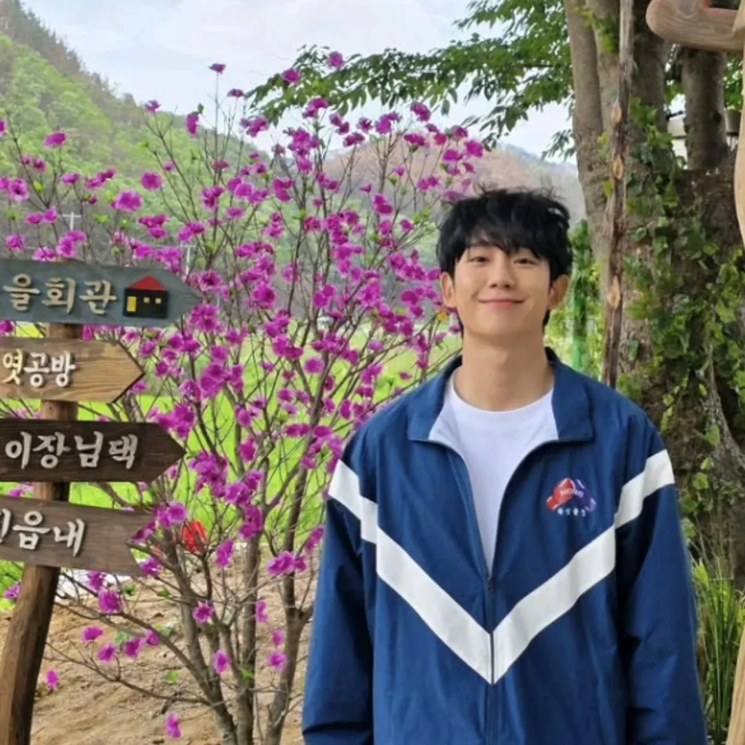 정해인 최근 활동샷