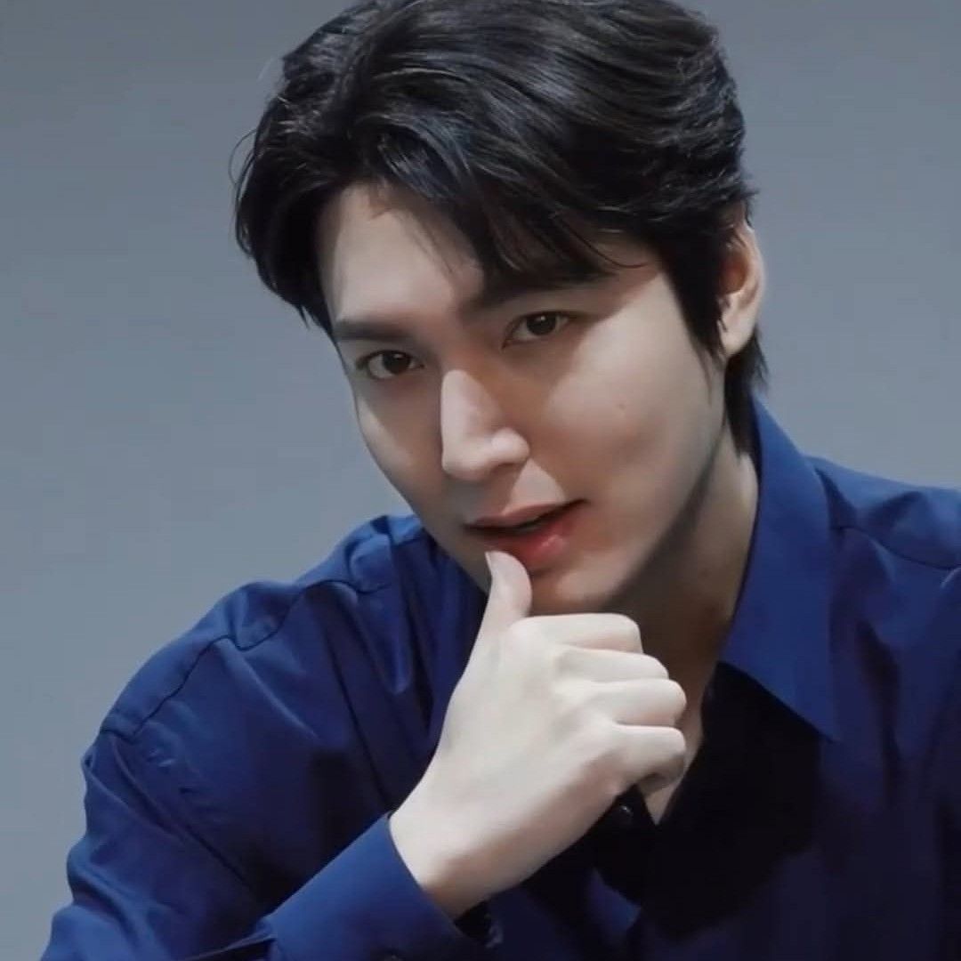 Recent activity shot of Lee Minho