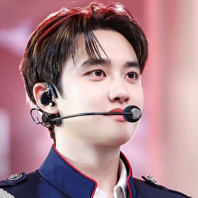 都暻秀 (D.O.)的最新照片