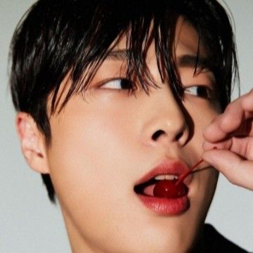 Latest photo of Bae Inhyuk