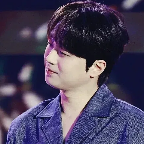Recent activity shot of Lee Chanwon