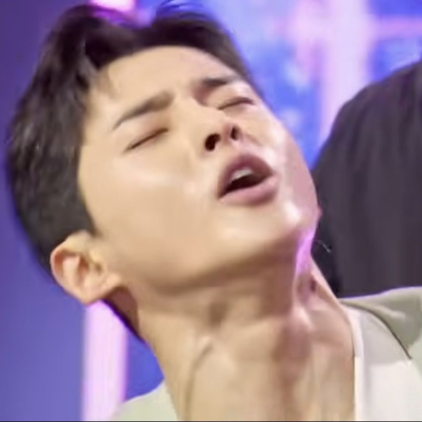 Latest photo of Seong Ri