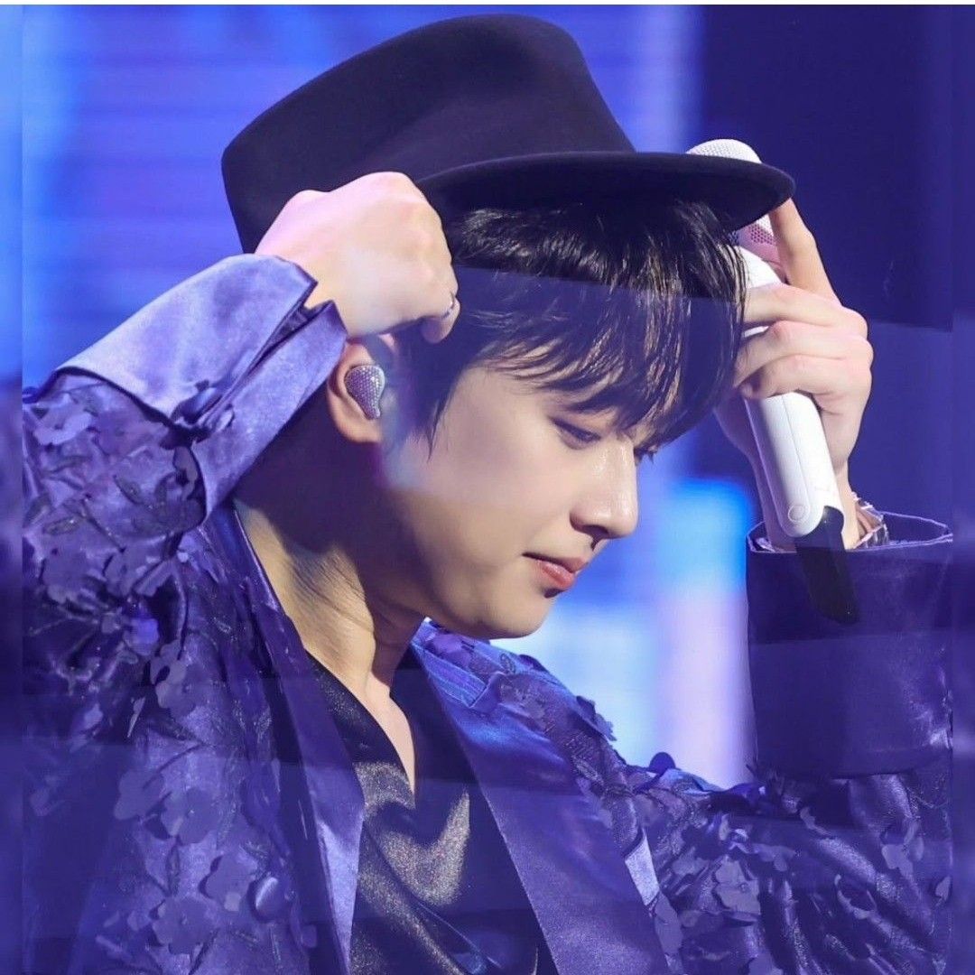 Foto terbaru dari Lee Chanwon