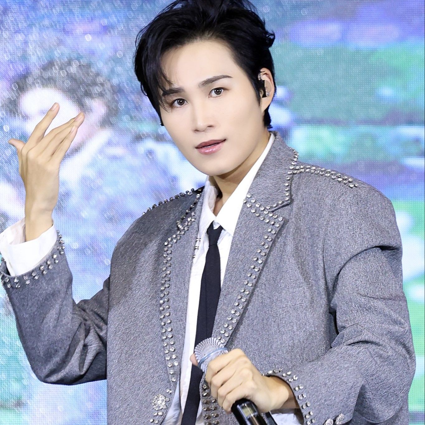 Momen yang diabadikan oleh penggemar Kim Heejae