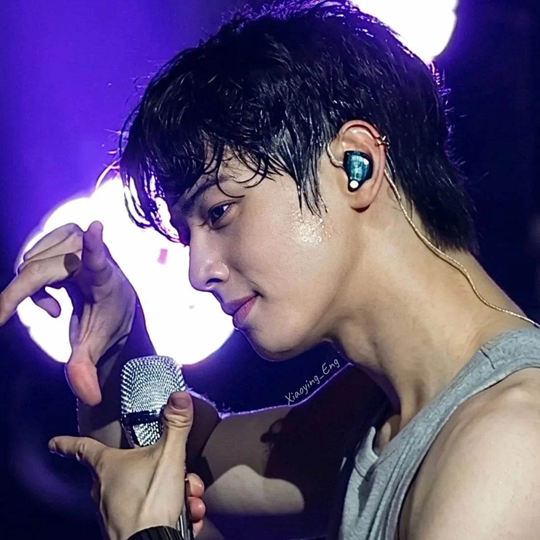 A moment captured by a fan of Cha Eunwoo