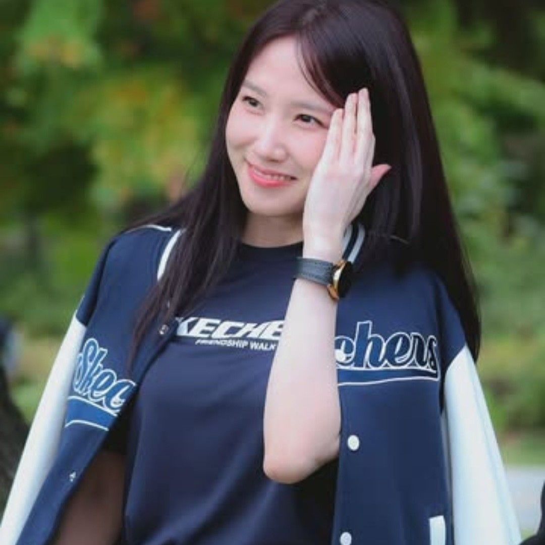 Latest photo of Park Eunbin