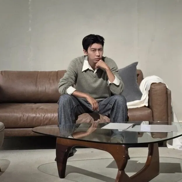 Foto terbaru dari Lim Youngwoong