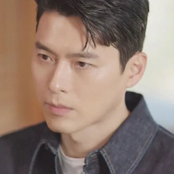 Foto kegiatan terbaru dari Hyun Bin