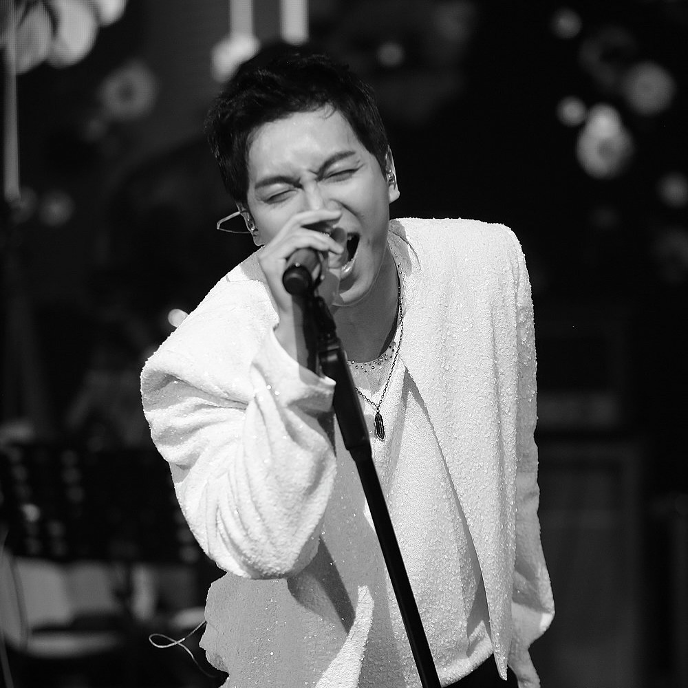 Foto terbaru dari Lee Seunggi