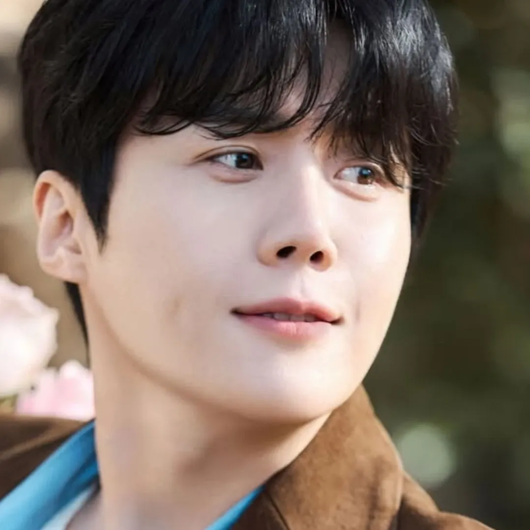 김선호 최근 활동샷