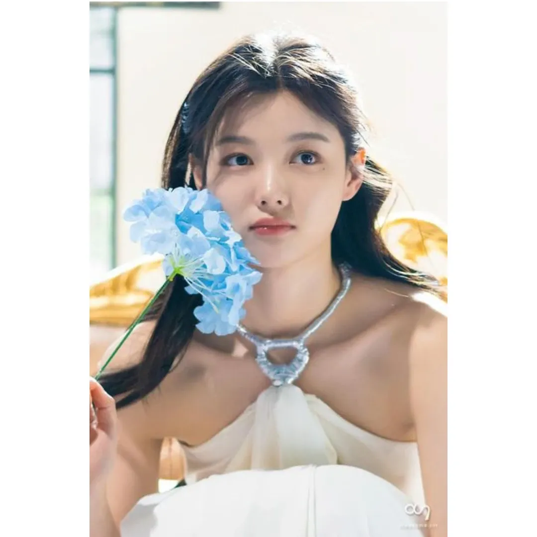 A moment captured by a fan of Kim Youjung