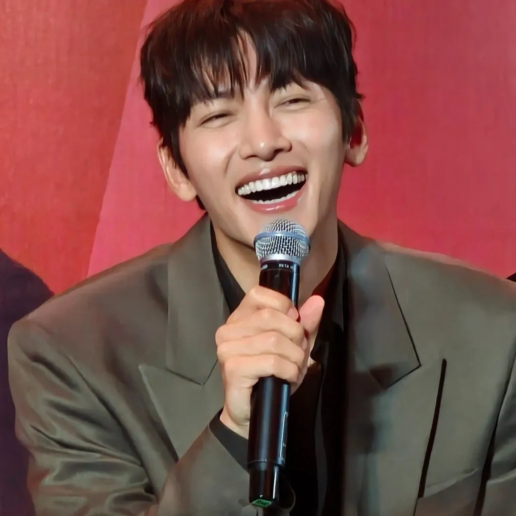 Latest photo of Ji Changwook