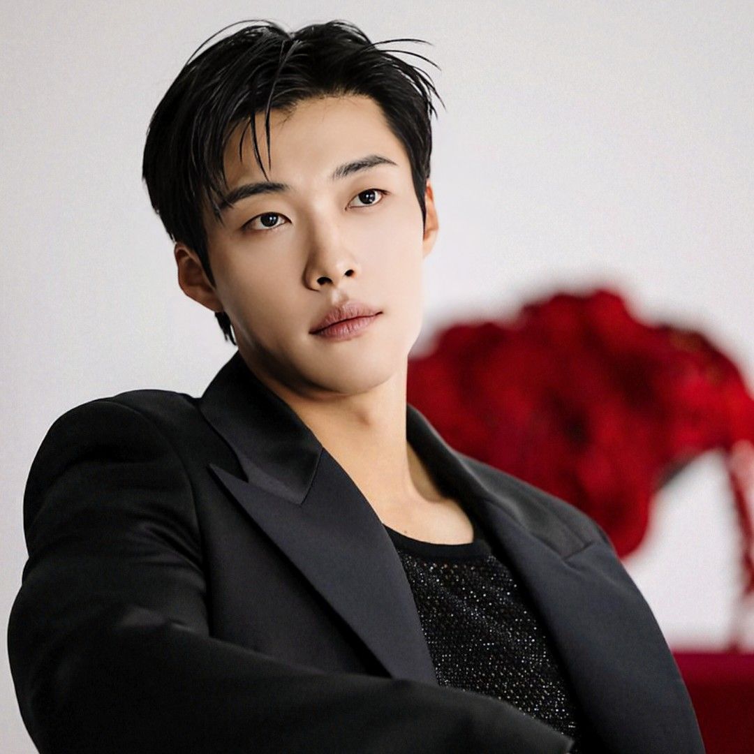 Recent activity shot of Woo Dohwan