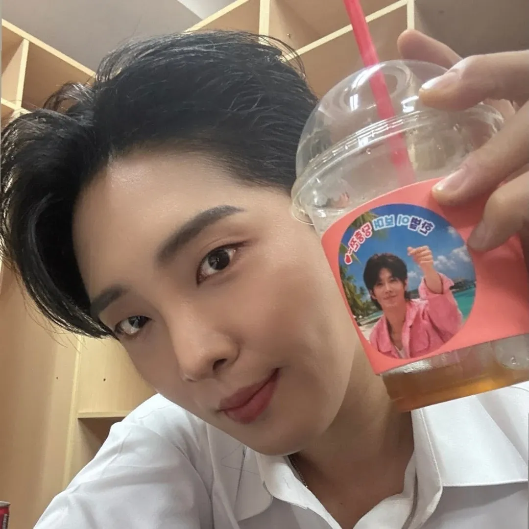 Latest photo of Hwang Yunsung