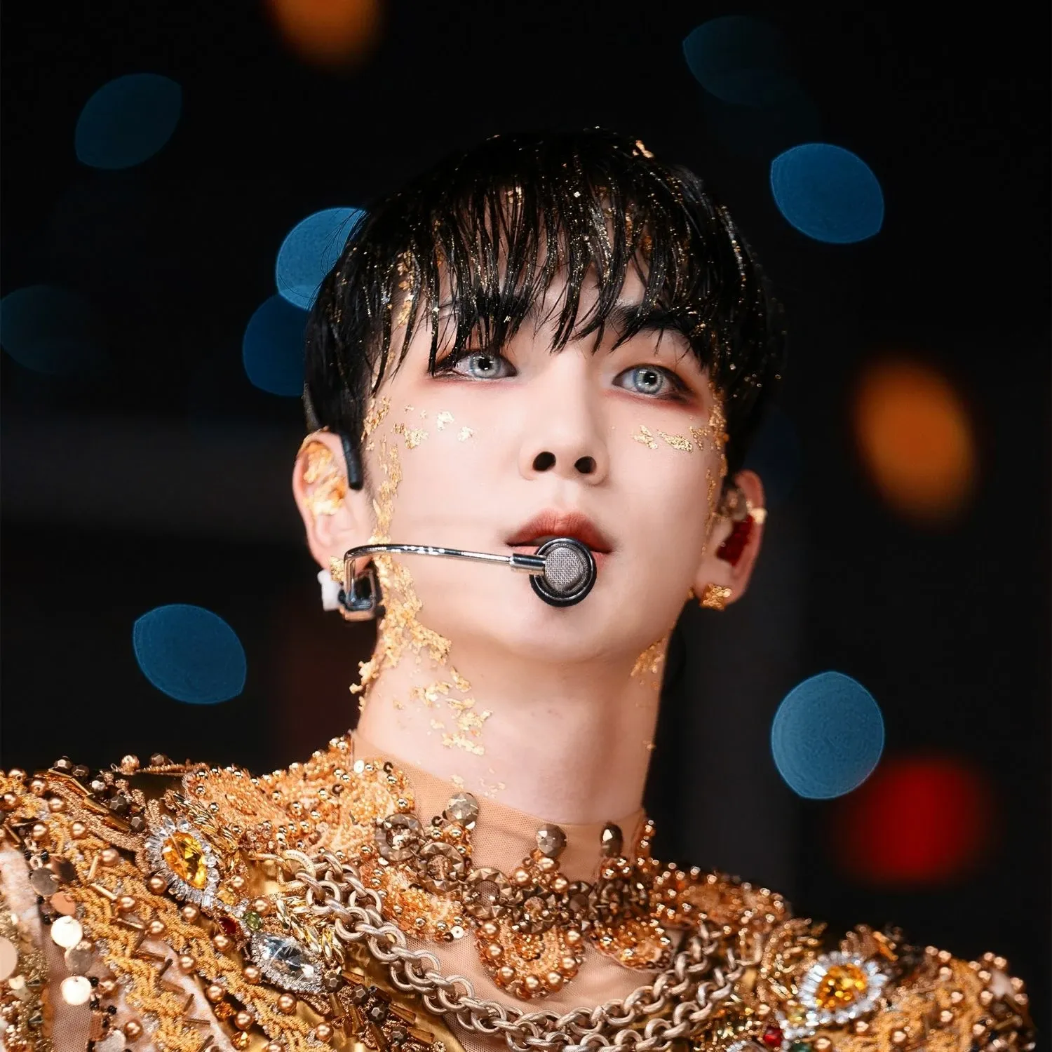 Behind-the-scenes cut of Key