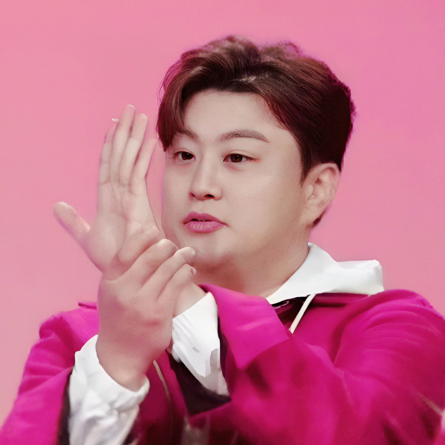 Foto terbaru dari Kim Hojoong