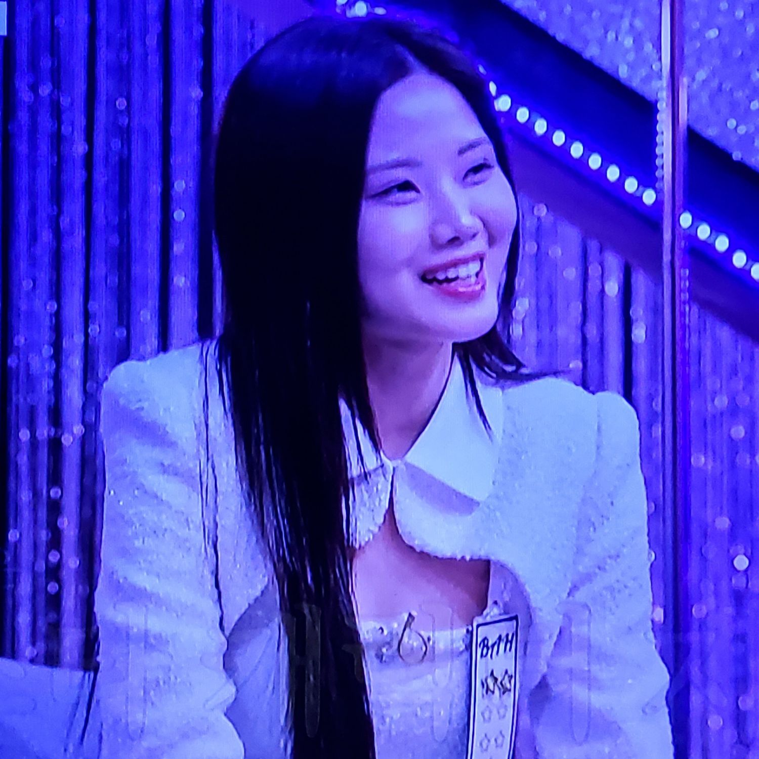 A moment captured by a fan of Bae Ahyeon