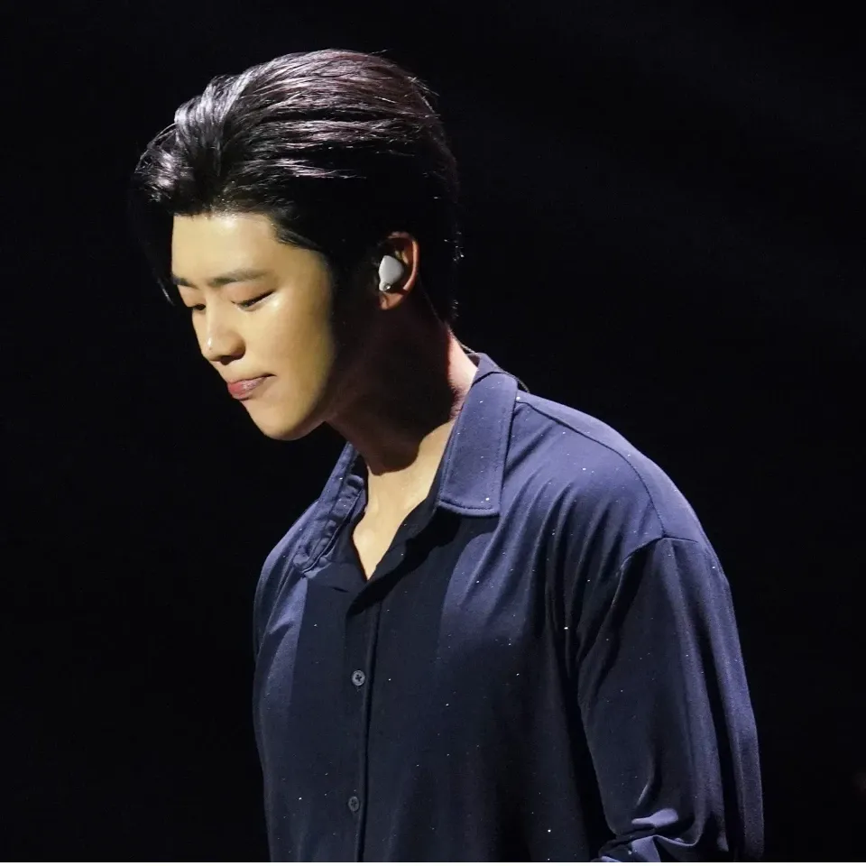 Behind-the-scenes cut of Park Jihyeon