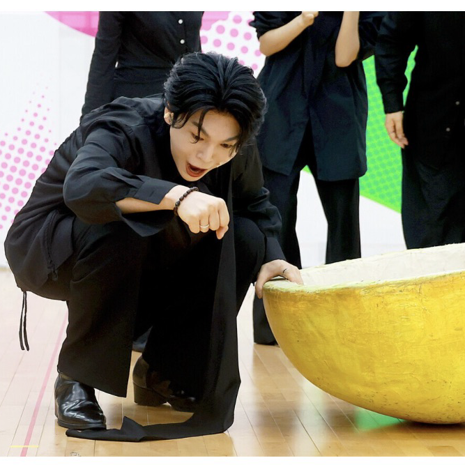 A moment captured by a fan of Kim Junsu (1991)