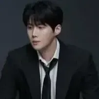 Foto kegiatan terbaru dari Kim Seonho