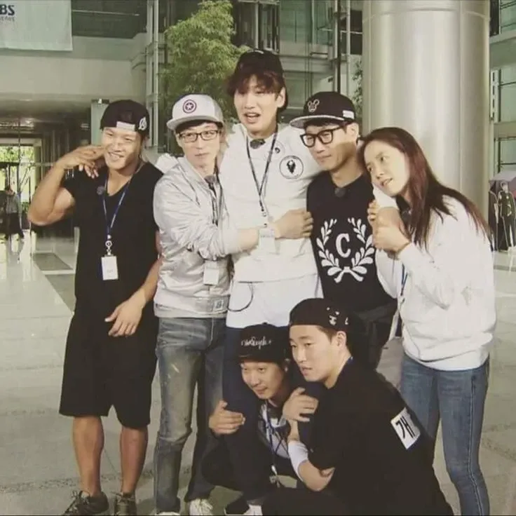 Cuplikan di balik layar dari Song Jihyo