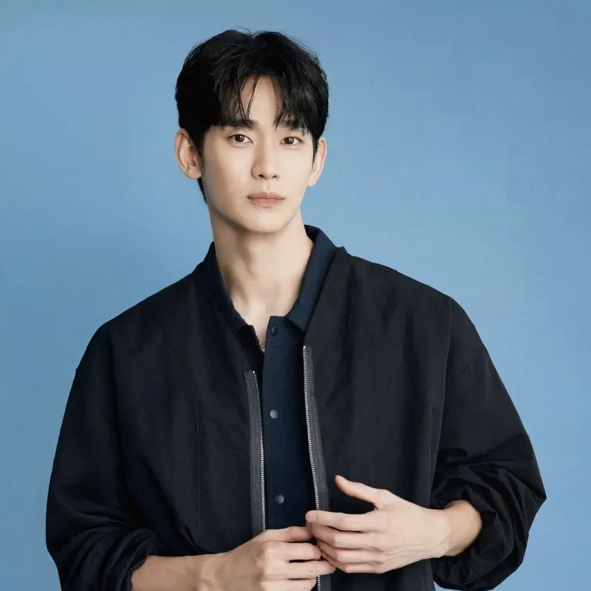 Latest photo of Kim Soohyun