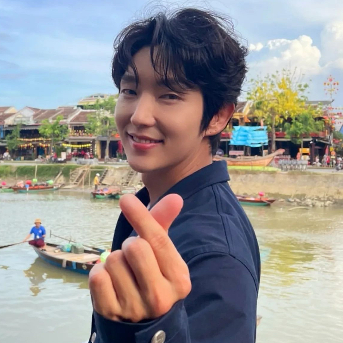 Recent activity shot of Lee Joongi