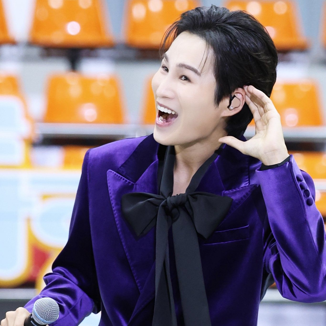 金熙栽的最新照片