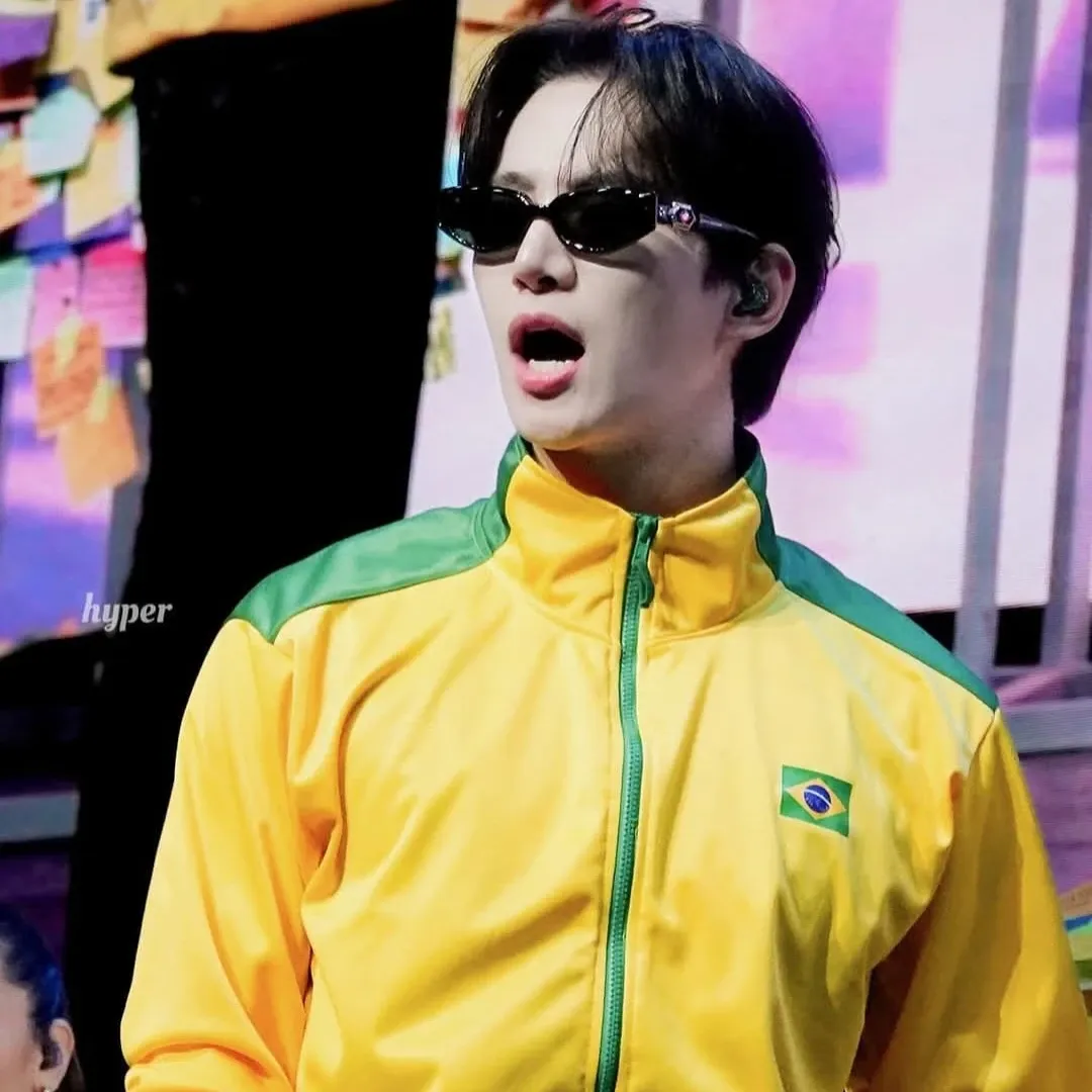 Cuplikan di balik layar dari Lee Junho