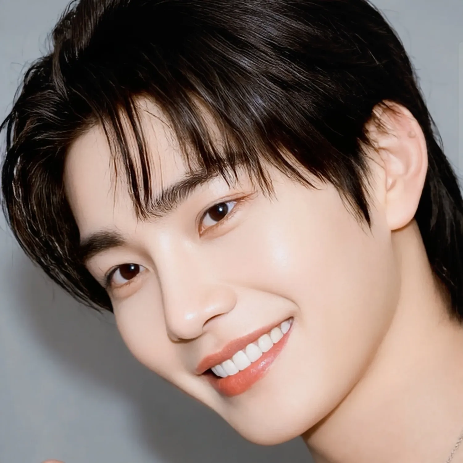 Recent activity shot of Kim Jaeyoung