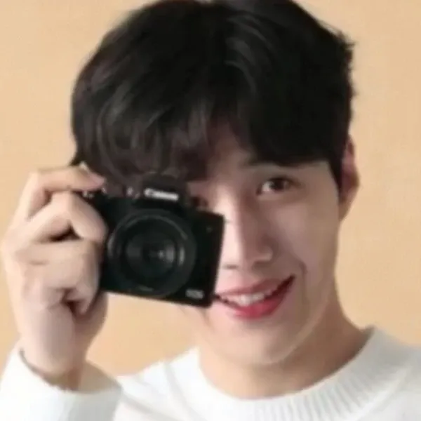 김선호 최근 활동샷