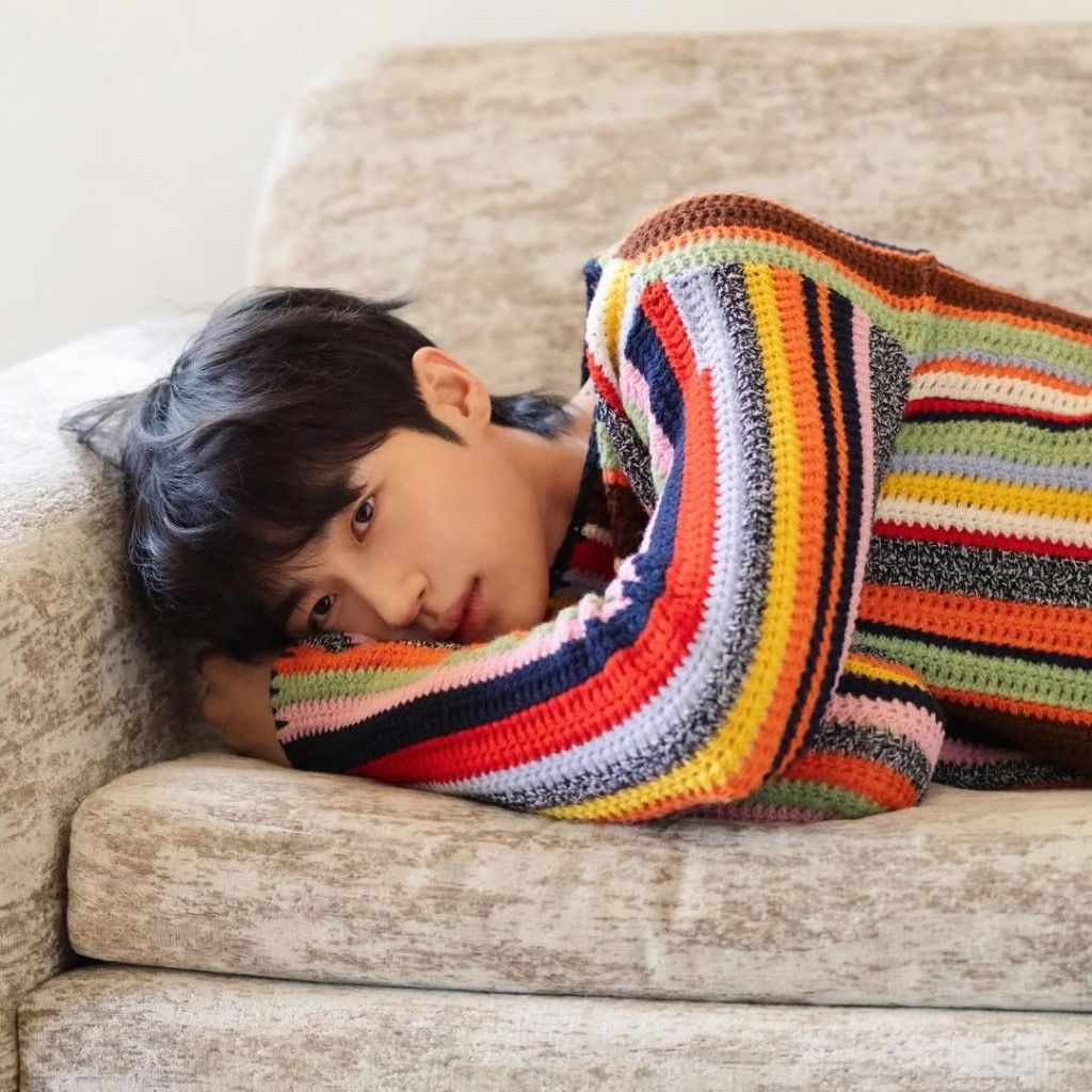 Behind-the-scenes cut of Byeon Wooseok