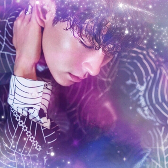 Behind-the-scenes cut of Lee Joongi