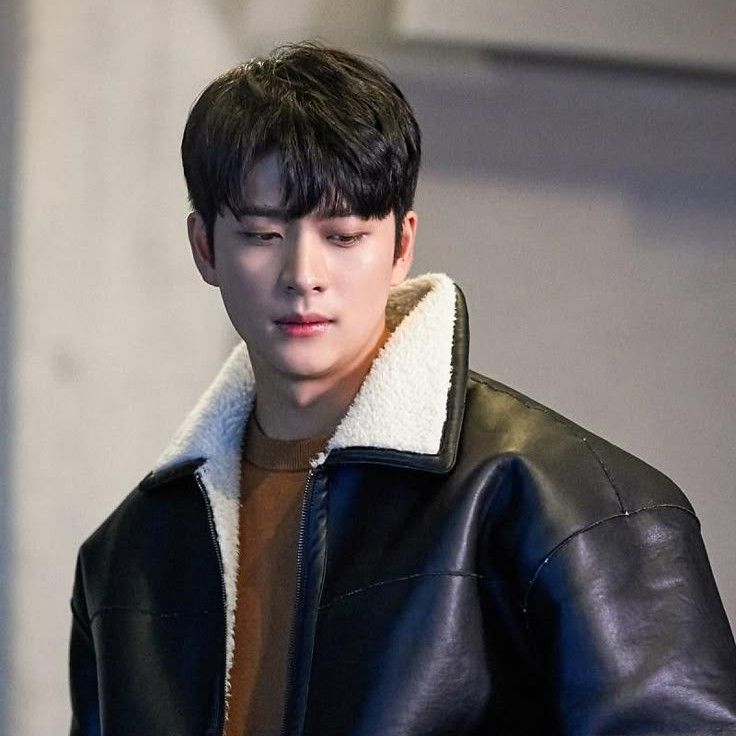 Recent activity shot of Kang Taeoh