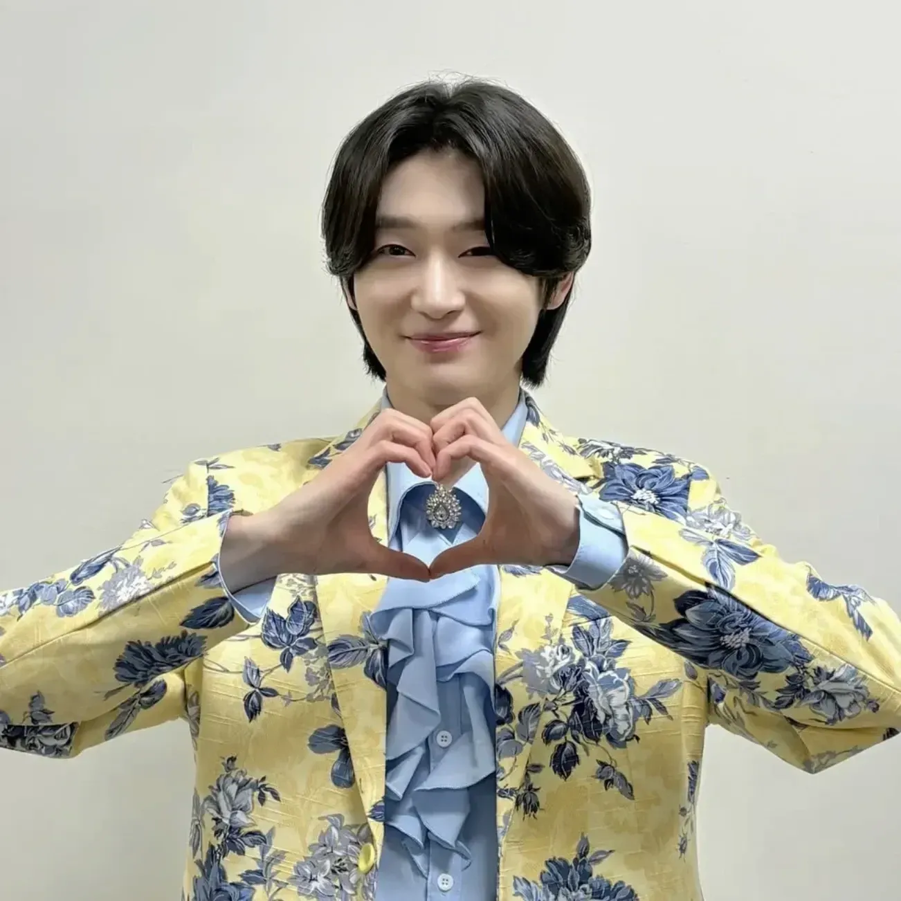 Latest photo of Kim Yongbin