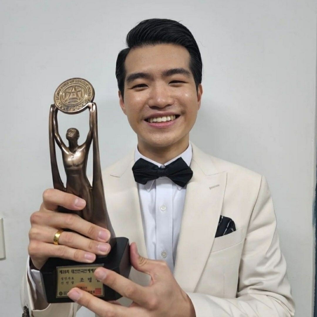 Behind-the-scenes cut of Jo Myungsup