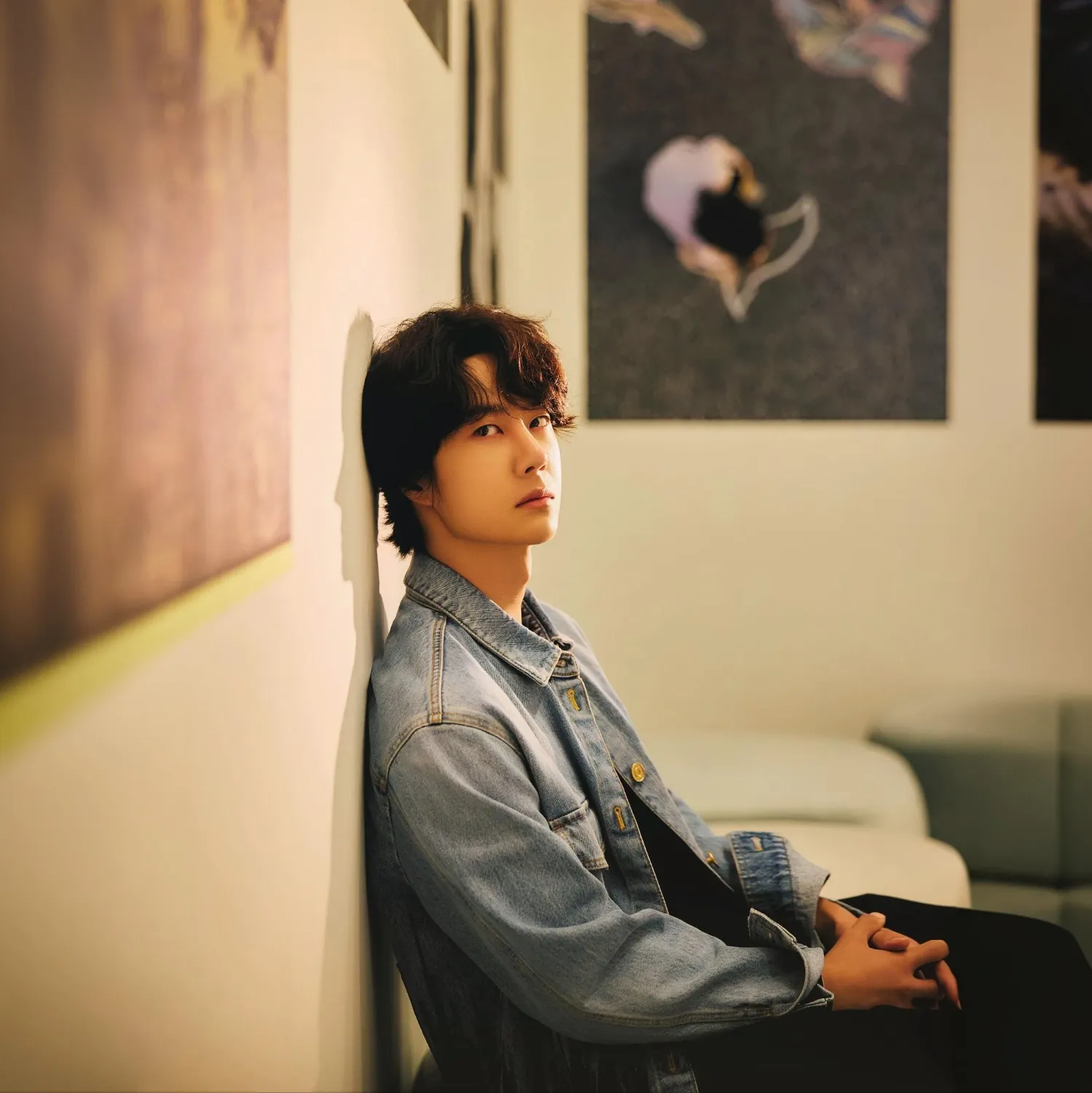 Behind-the-scenes cut of Wang Yibo